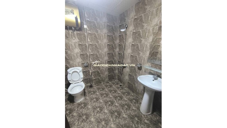 Bán căn hộ chung cư EuroWindows Đông Hội - View trung tâm triển lãm 66m nhỉnh 3 tỷ
9TL)